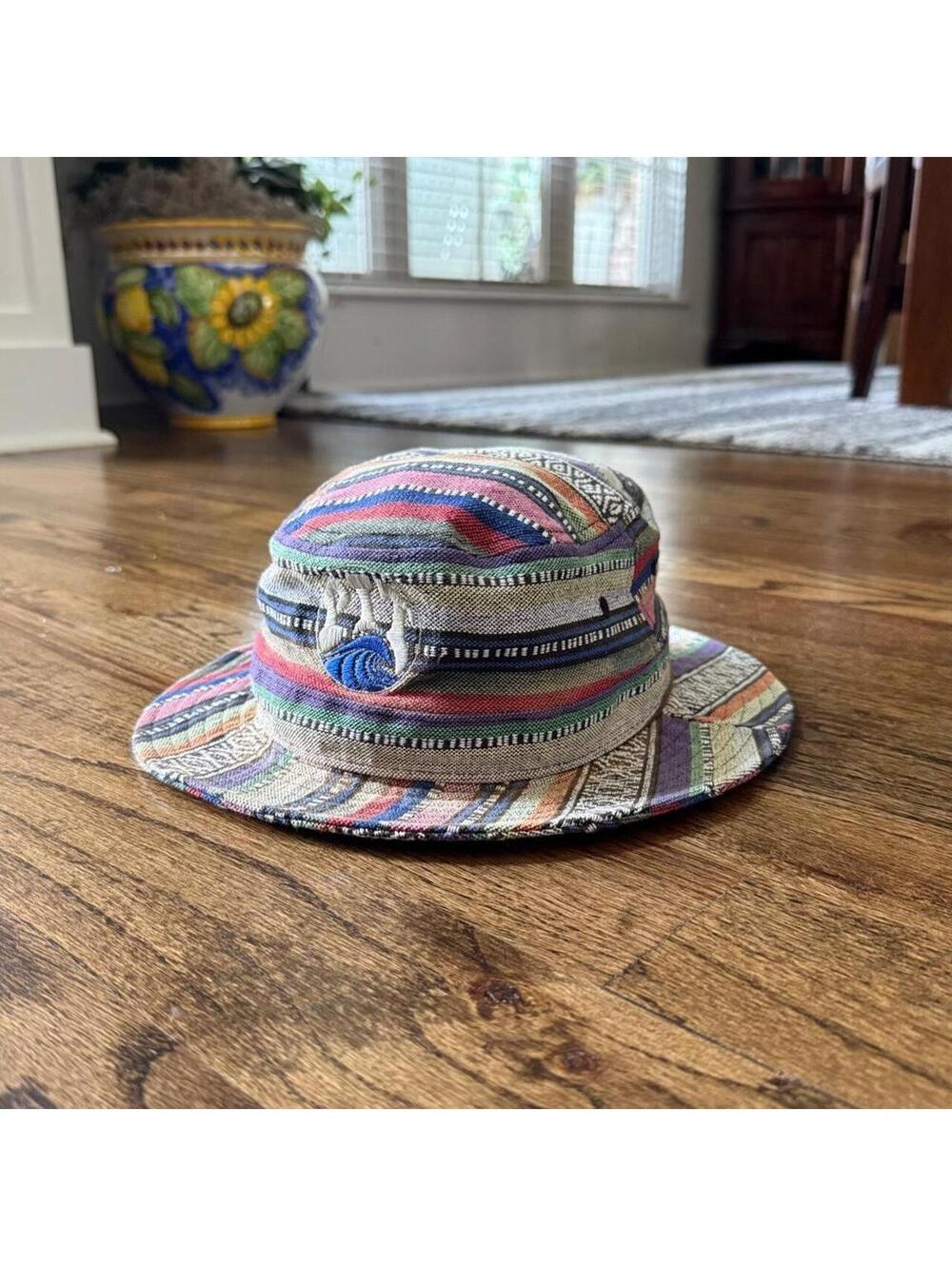🌊🎨 PIT Surf Shop Baja Stripe Bucket Hat L/XL